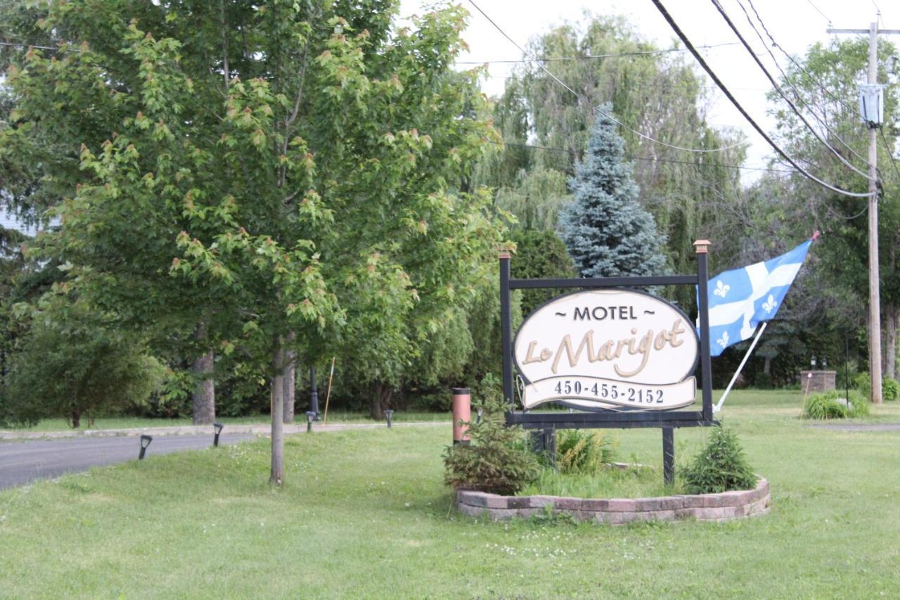 Le Marigot Hotel Vaudreuil-Dorion Ngoại thất bức ảnh
