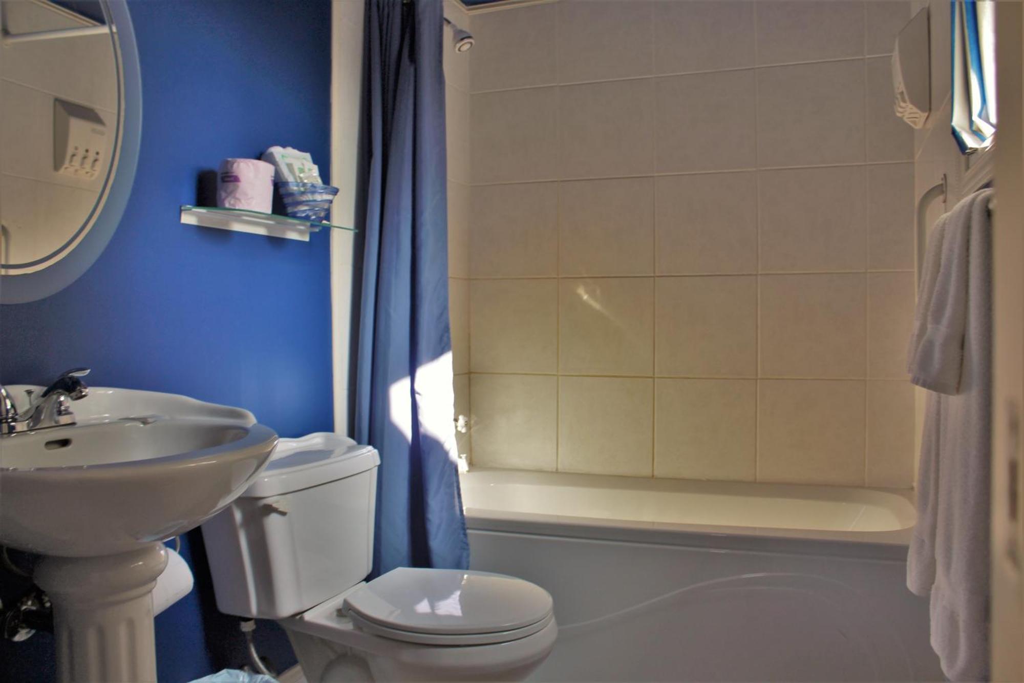 Le Marigot Hotel Vaudreuil-Dorion Ngoại thất bức ảnh
