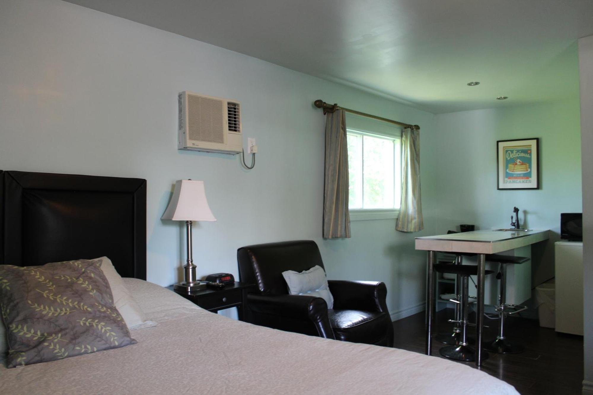 Le Marigot Hotel Vaudreuil-Dorion Ngoại thất bức ảnh